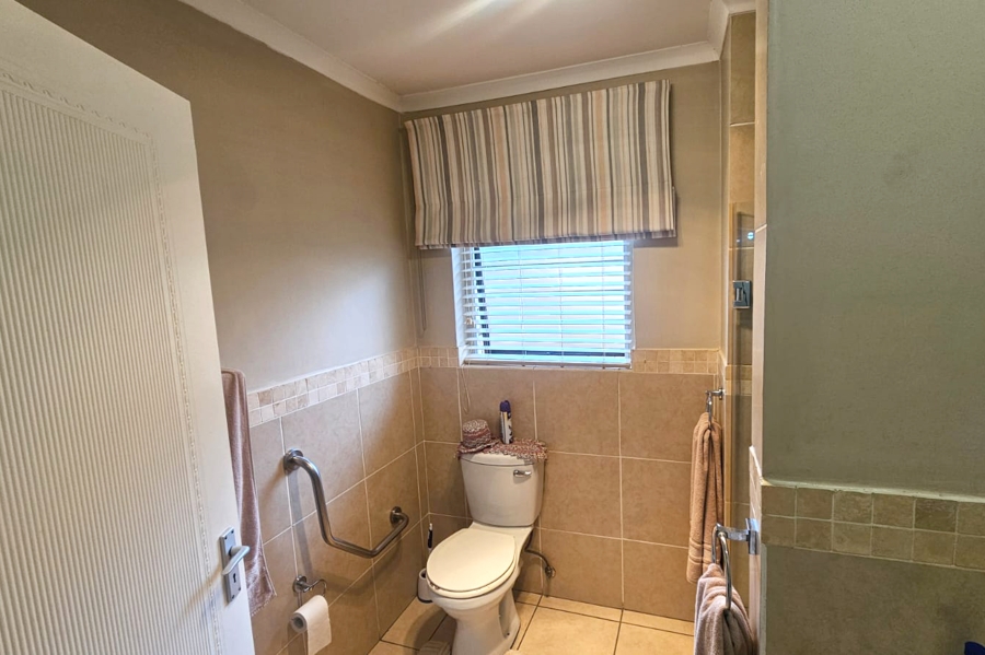 3 Bedroom Property for Sale in Montana Tuine Gauteng