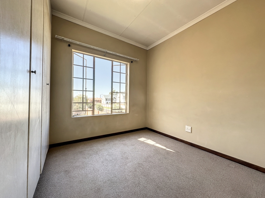 To Let 2 Bedroom Property for Rent in Equestria Gauteng
