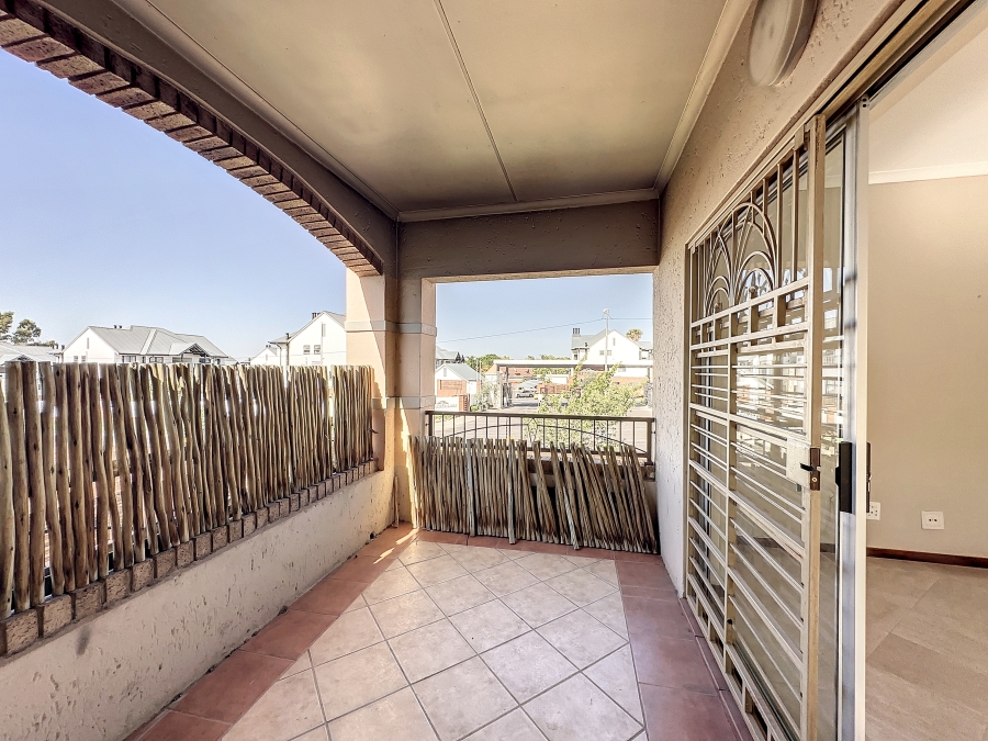 To Let 2 Bedroom Property for Rent in Equestria Gauteng