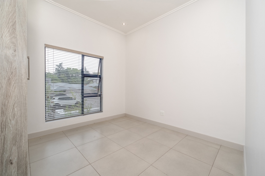 3 Bedroom Property for Sale in Broadacres Gauteng
