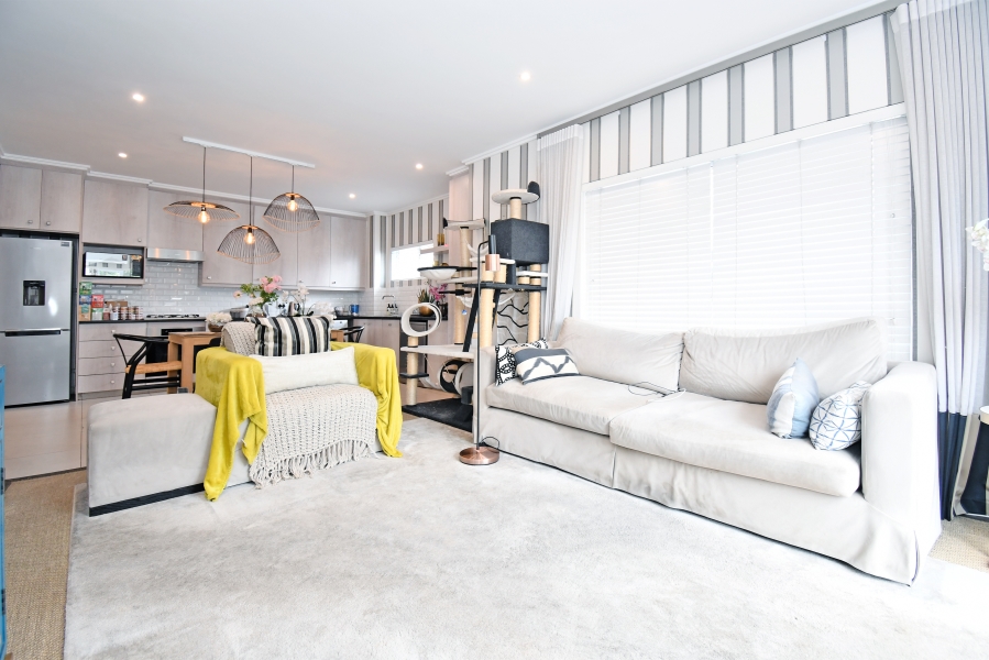 2 Bedroom Property for Sale in Morningside Gauteng