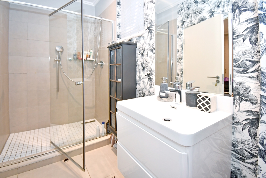 2 Bedroom Property for Sale in Morningside Gauteng