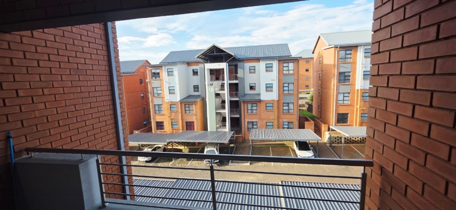 2 Bedroom Property for Sale in Modderfontein Gauteng