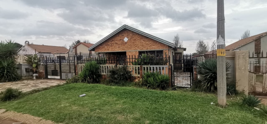 4 Bedroom Property for Sale in Eden Park Gauteng