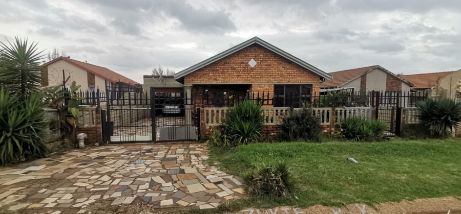 4 Bedroom Property for Sale in Eden Park Gauteng