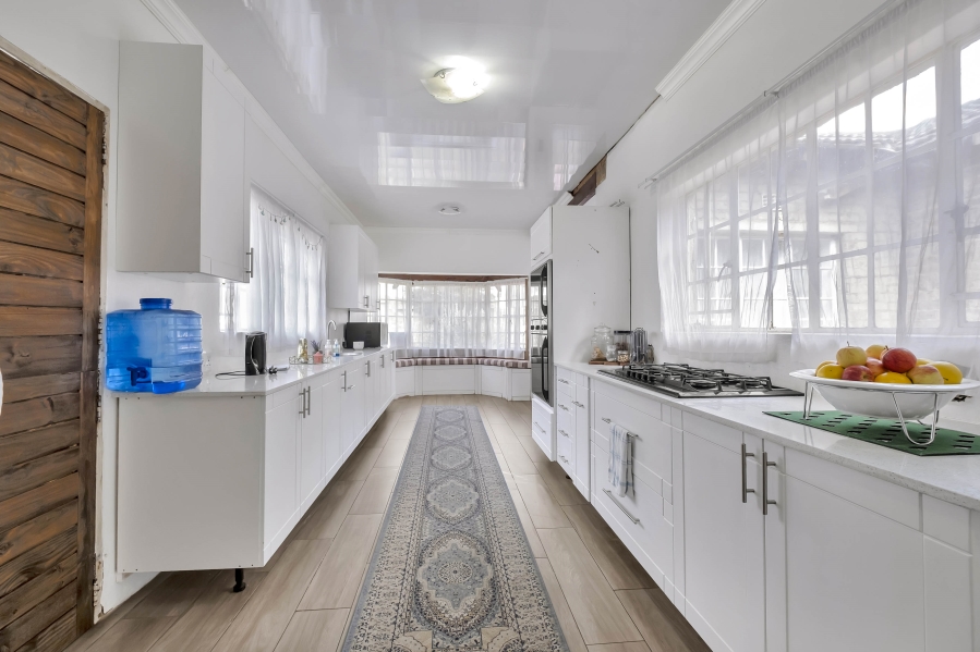 4 Bedroom Property for Sale in Ferndale Gauteng