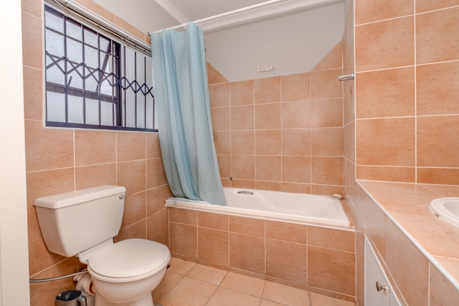 To Let 3 Bedroom Property for Rent in North Riding Gauteng