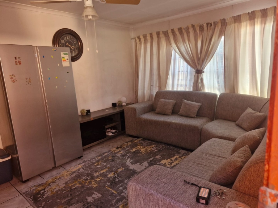 2 Bedroom Property for Sale in Karenpark Gauteng