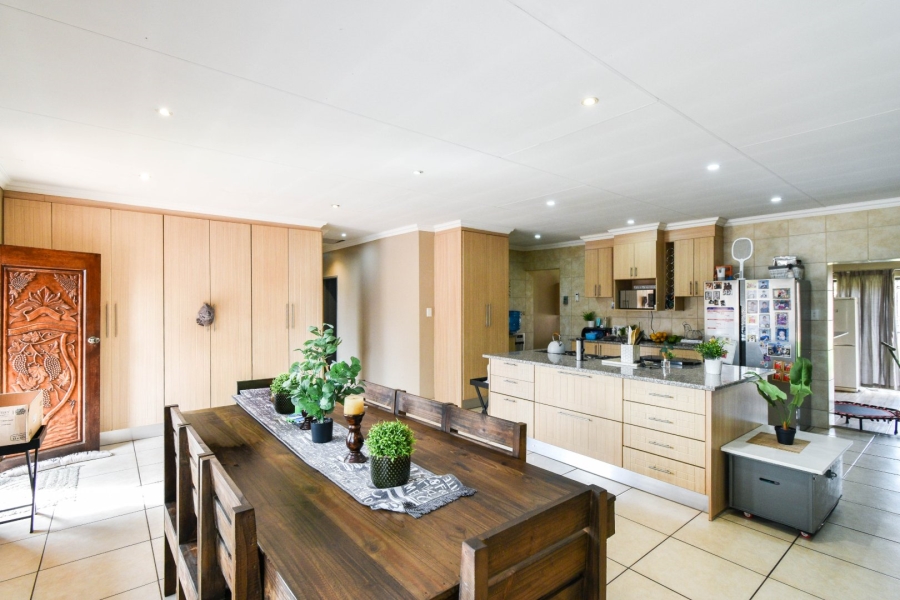 4 Bedroom Property for Sale in Doornpoort Gauteng