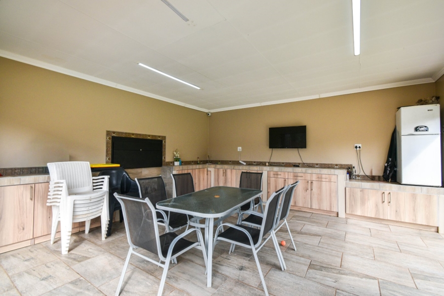 4 Bedroom Property for Sale in Doornpoort Gauteng