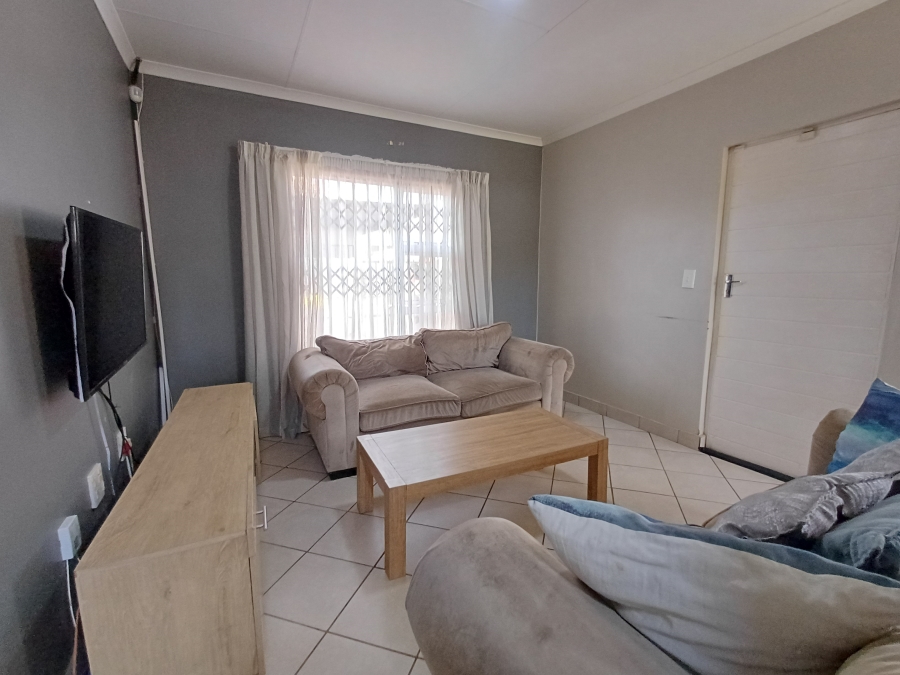 2 Bedroom Property for Sale in The Orchards Gauteng