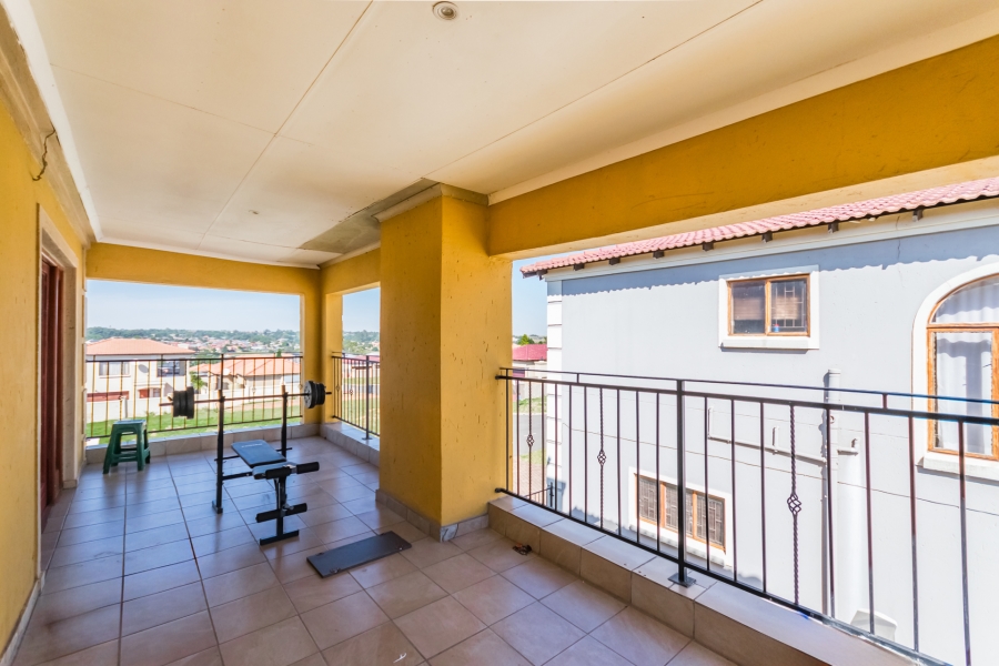 4 Bedroom Property for Sale in Munsieville South Gauteng