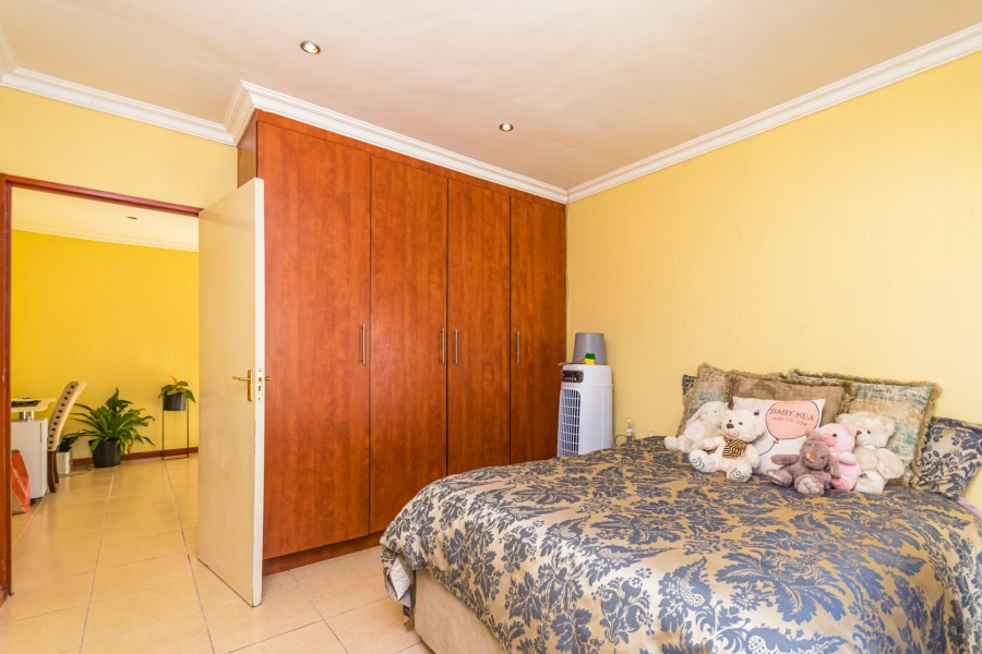 4 Bedroom Property for Sale in Munsieville South Gauteng