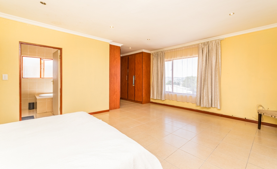 4 Bedroom Property for Sale in Munsieville South Gauteng