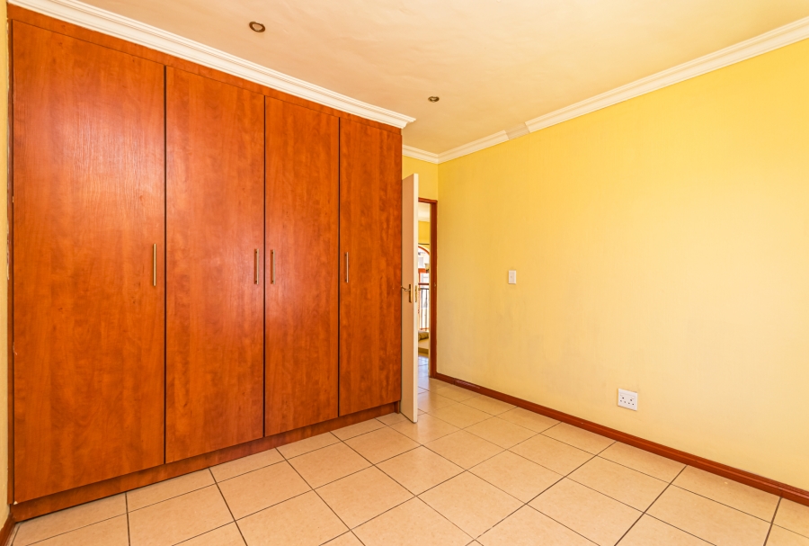 4 Bedroom Property for Sale in Munsieville South Gauteng