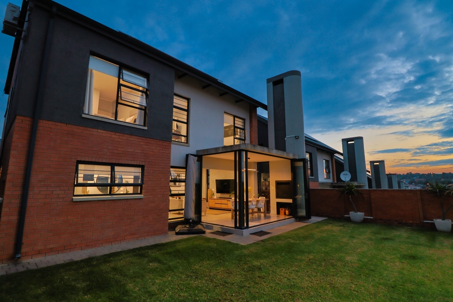 3 Bedroom Property for Sale in Amberfield Gauteng