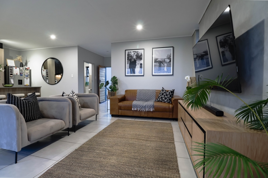 3 Bedroom Property for Sale in Amberfield Gauteng