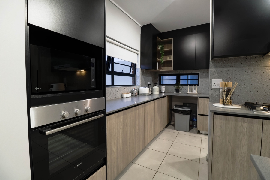 3 Bedroom Property for Sale in Amberfield Gauteng