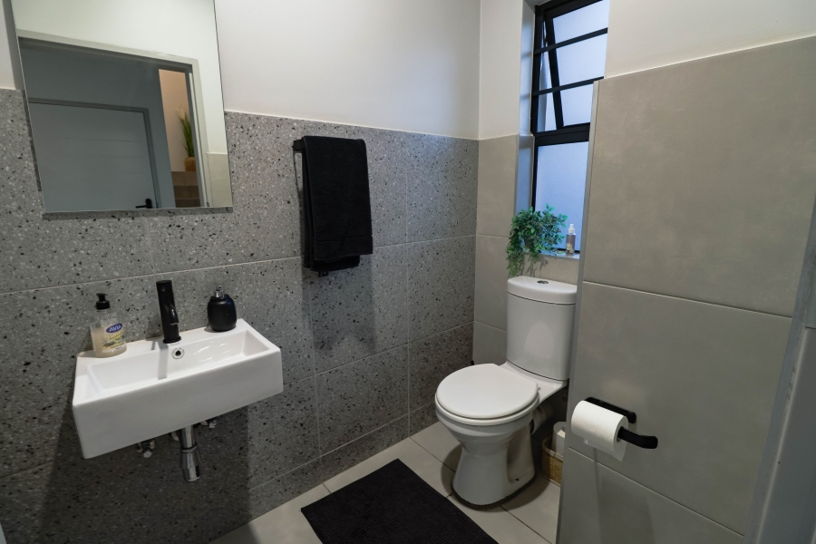 3 Bedroom Property for Sale in Amberfield Gauteng