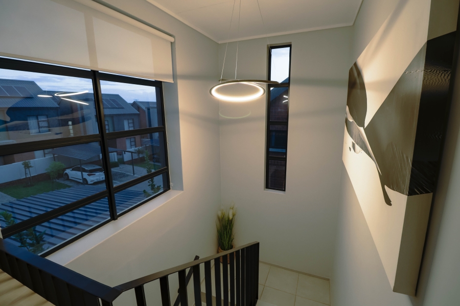 3 Bedroom Property for Sale in Amberfield Gauteng