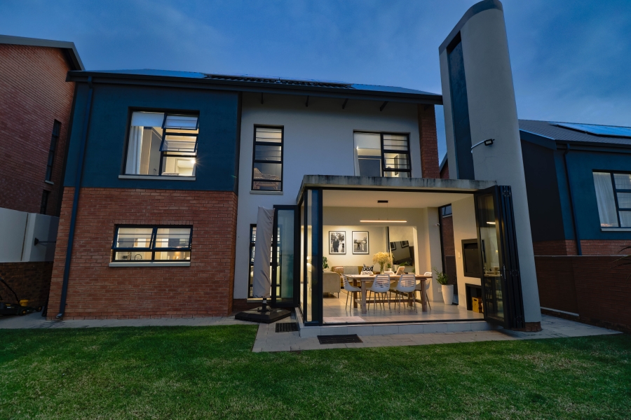 3 Bedroom Property for Sale in Amberfield Gauteng