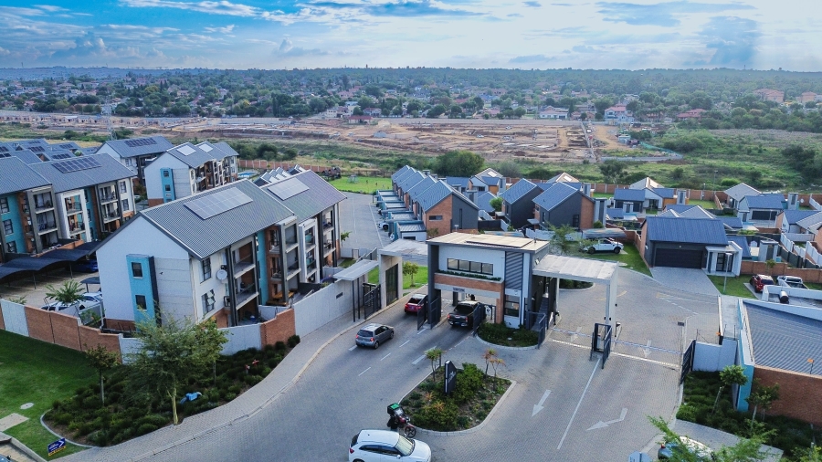 3 Bedroom Property for Sale in Amberfield Gauteng