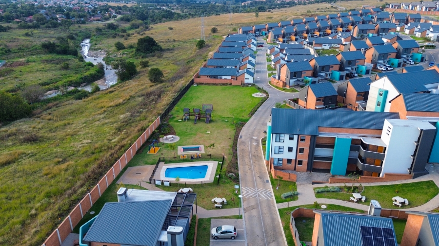 3 Bedroom Property for Sale in Amberfield Gauteng