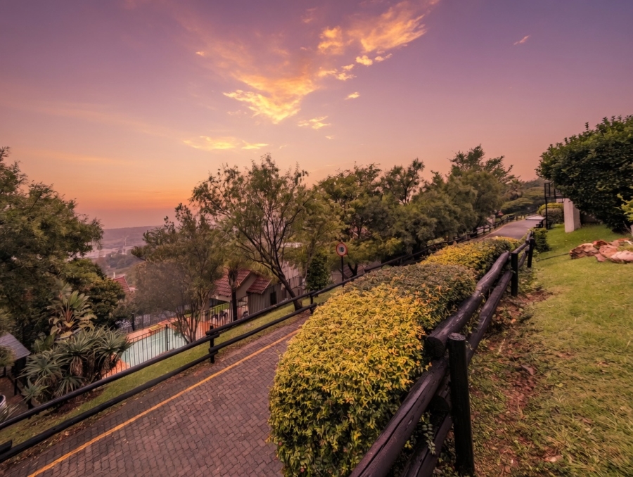 2 Bedroom Property for Sale in Allens Nek Gauteng