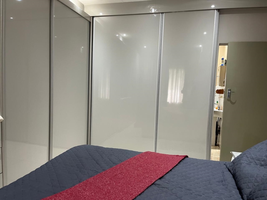 4 Bedroom Property for Sale in Illiondale Gauteng