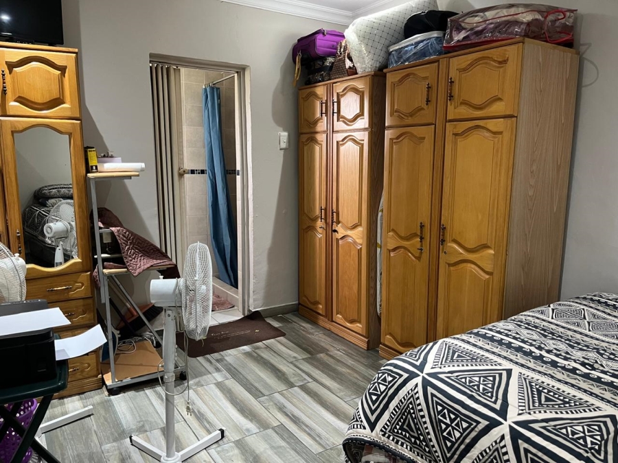 4 Bedroom Property for Sale in Illiondale Gauteng