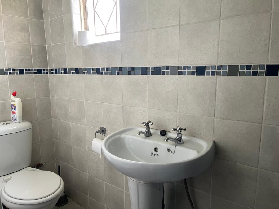 4 Bedroom Property for Sale in Illiondale Gauteng