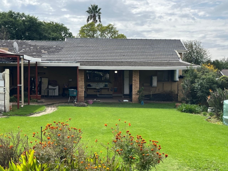 4 Bedroom Property for Sale in Illiondale Gauteng