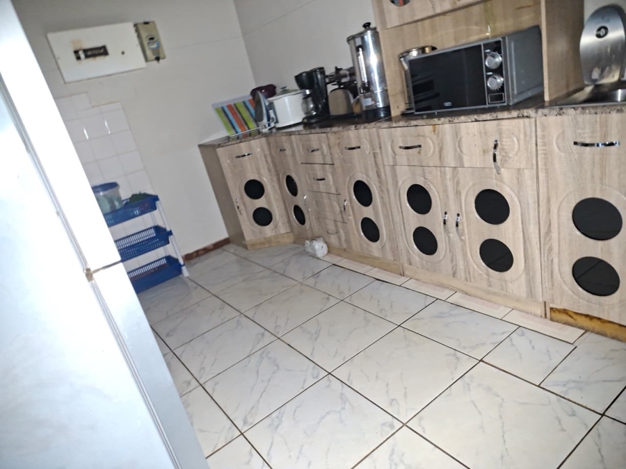 3 Bedroom Property for Sale in Vanderbijlpark Cw 6 Gauteng