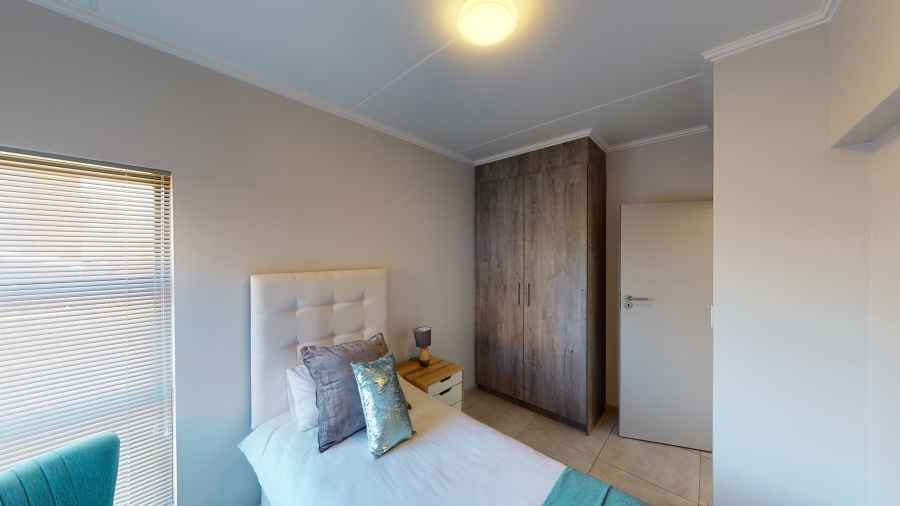 2 Bedroom Property for Sale in Glen Marais Gauteng