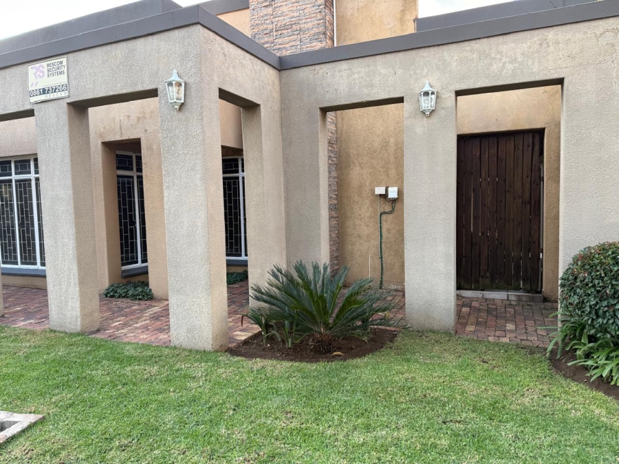 3 Bedroom Property for Sale in Vanderbijlpark SE 1 Gauteng