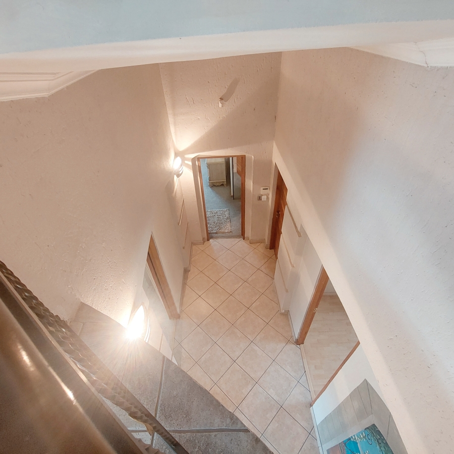 4 Bedroom Property for Sale in Dewalt Hattingh Park Gauteng