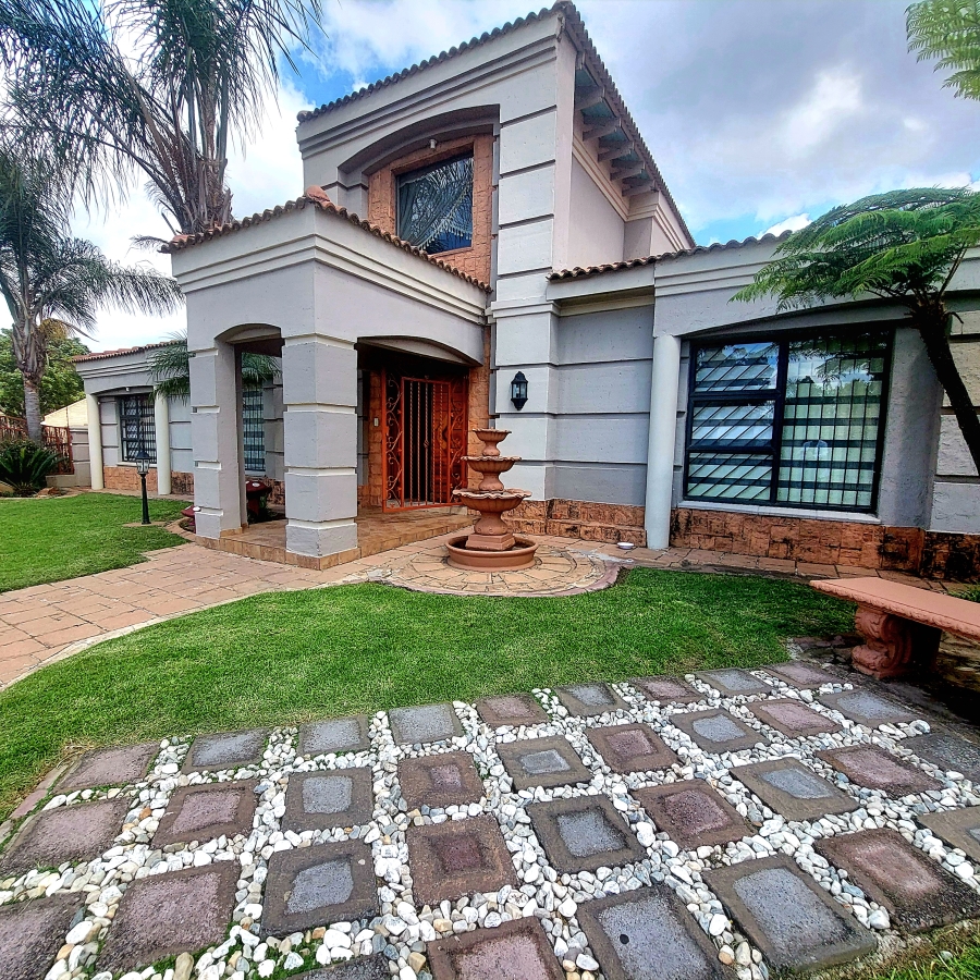 4 Bedroom Property for Sale in Dewalt Hattingh Park Gauteng