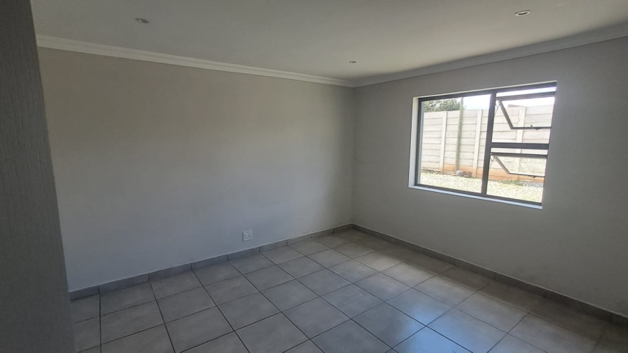 To Let Commercial Property for Rent in Pomona Gauteng