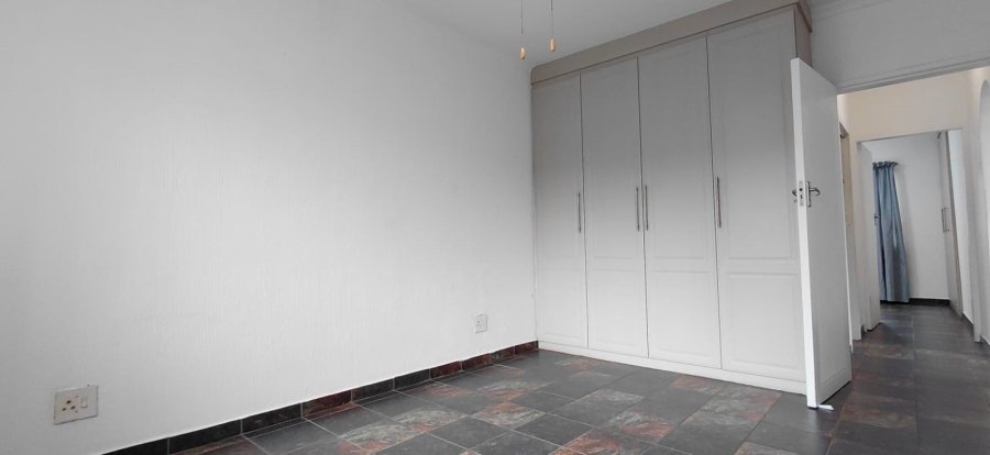 2 Bedroom Property for Sale in Beyers Park Gauteng