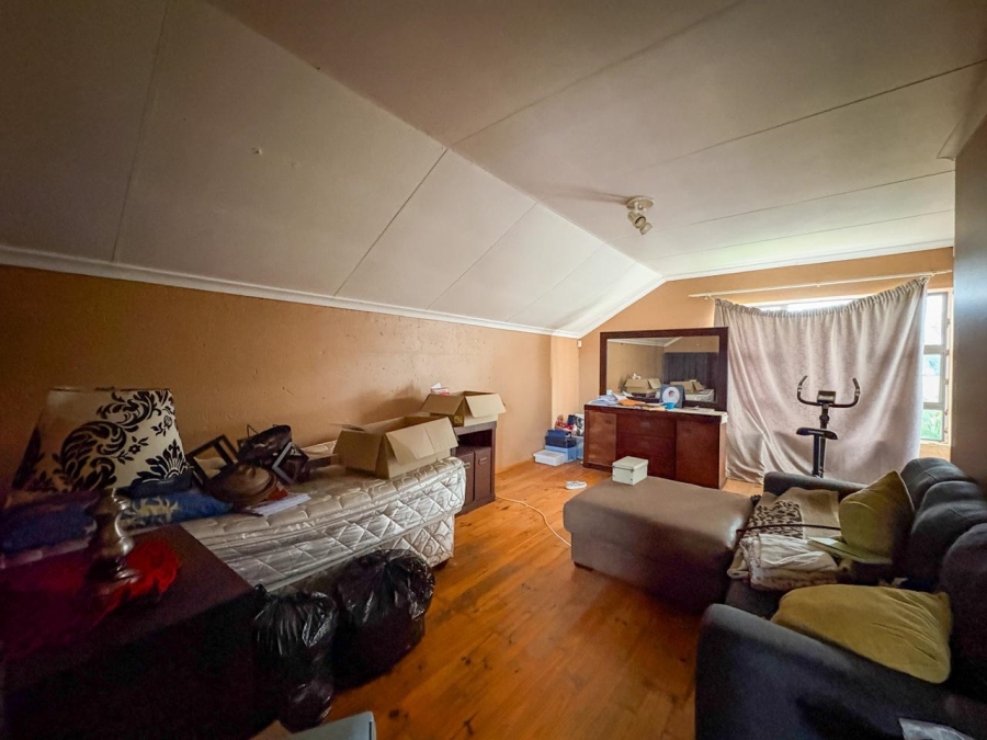 3 Bedroom Property for Sale in Sonneveld Gauteng