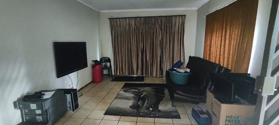 2 Bedroom Property for Sale in Austinview Gauteng