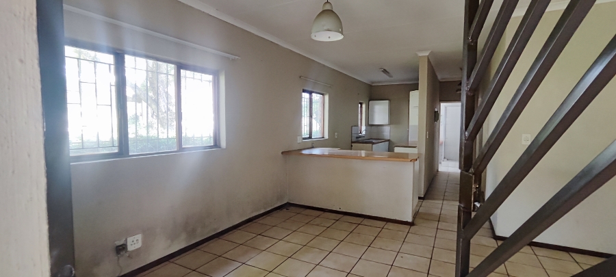 To Let 2 Bedroom Property for Rent in Austinview Gauteng