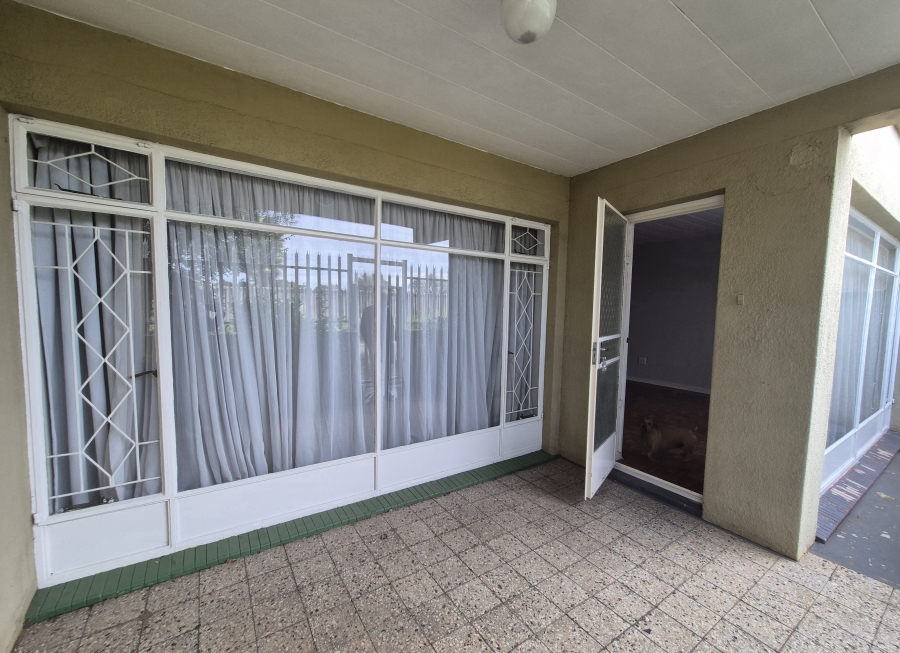 To Let 2 Bedroom Property for Rent in Brakpan Central Gauteng
