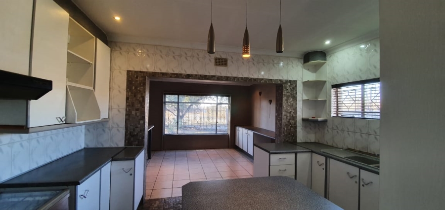4 Bedroom Property for Sale in Arcon Park Gauteng