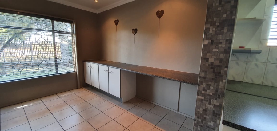 4 Bedroom Property for Sale in Arcon Park Gauteng