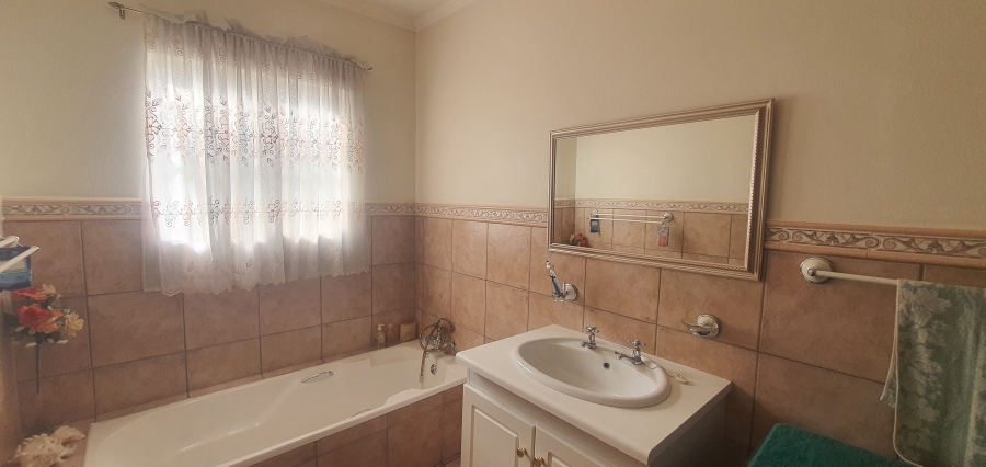 3 Bedroom Property for Sale in Heidelberg Gauteng