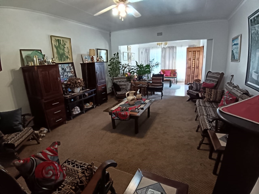 4 Bedroom Property for Sale in Sunair Park Gauteng