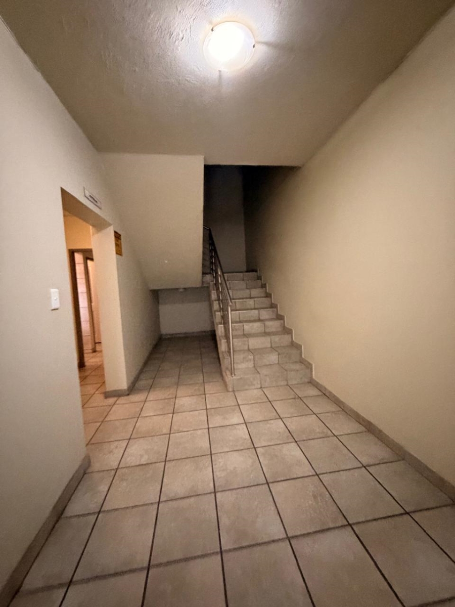 To Let Commercial Property for Rent in Wierda Park Gauteng