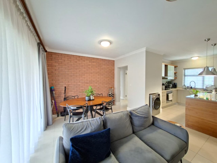 2 Bedroom Property for Sale in Wendywood Gauteng
