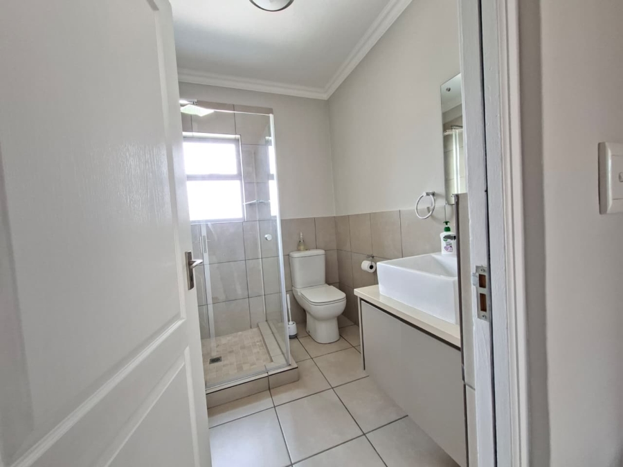 2 Bedroom Property for Sale in Wendywood Gauteng